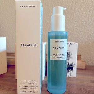 AQUARIUS BHA + Blue Tansy Clarity Cleanser